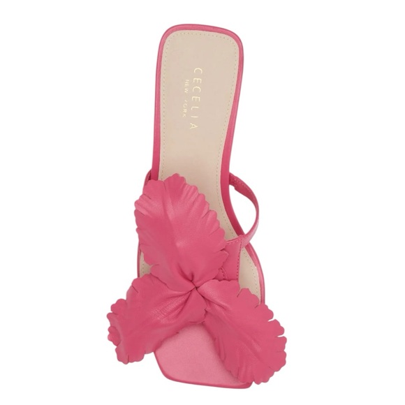 Cecilia New York Shoes - CECELIA NEW YORK Happy Leather Flower Sandal in Magenta Size 6